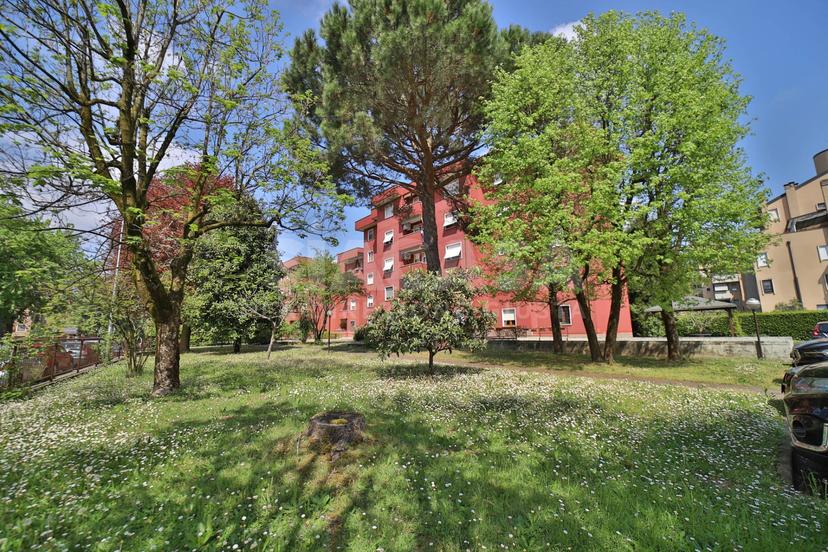 Trilocale in Via Golgi 16, Arcore — foto 4 di 5