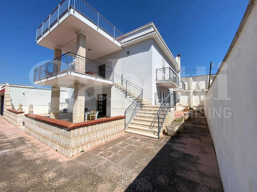 Villa in Via Sant'Annibale Maria di Francia, Trani — foto 3 di 5