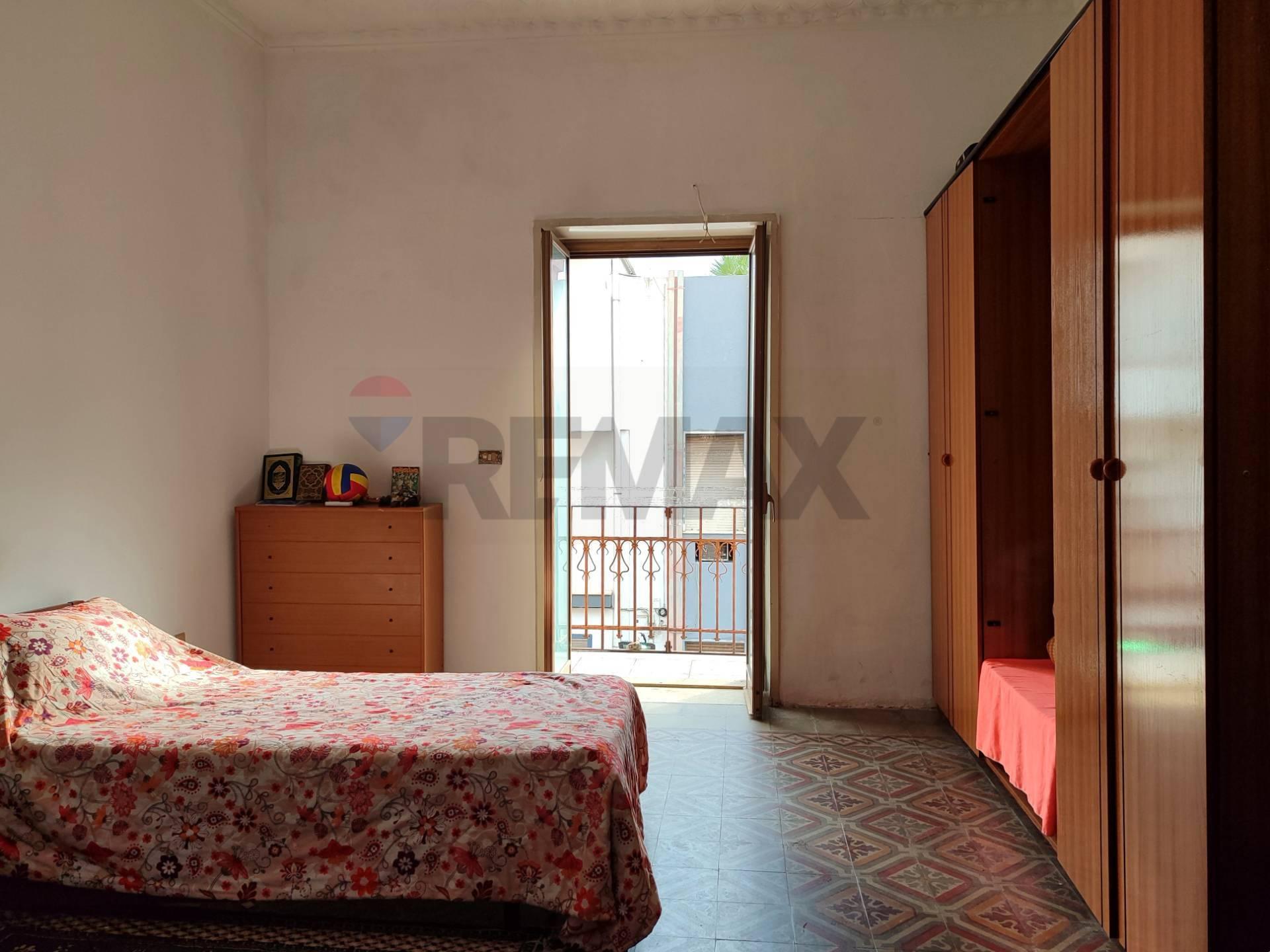 Trilocale in Via Regina Margherita 57, Santa Teresa di Riva