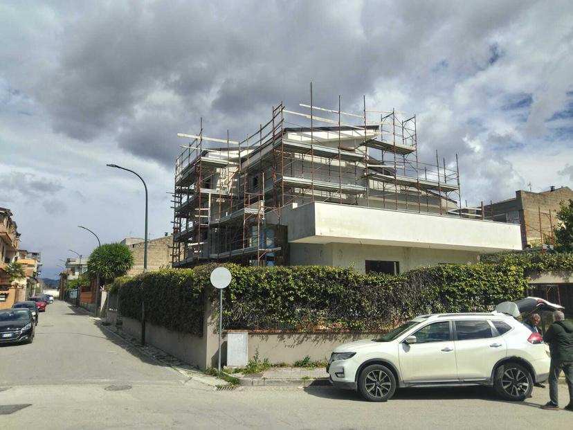 Casa indipendente in Via San Donato Snc, Capodrise — foto 3 di 5