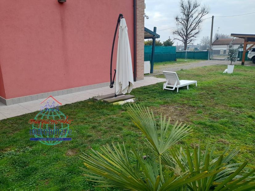 Villa in Via Ca' Rossa 21-a, Sant'Agata Bolognese — foto 3 di 5