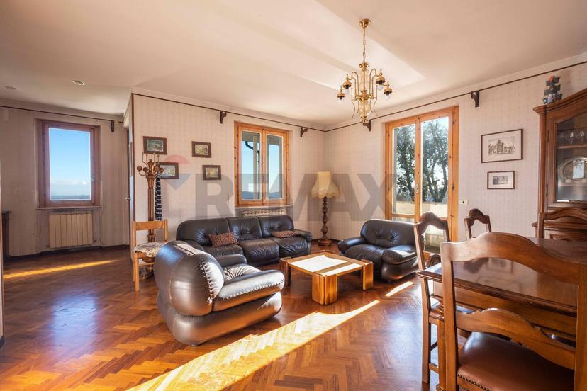 Casa indipendente in Via Monaci Silvestrini 21, Arcevia — foto 3 di 5