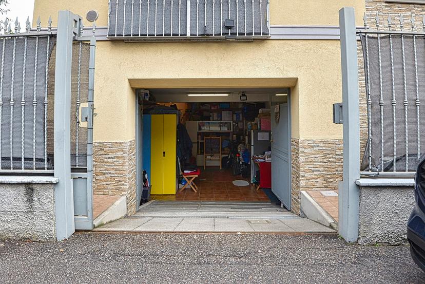 Villa bifamiliare in Via Confalonieri 16, Nova Milanese — foto 3 di 5