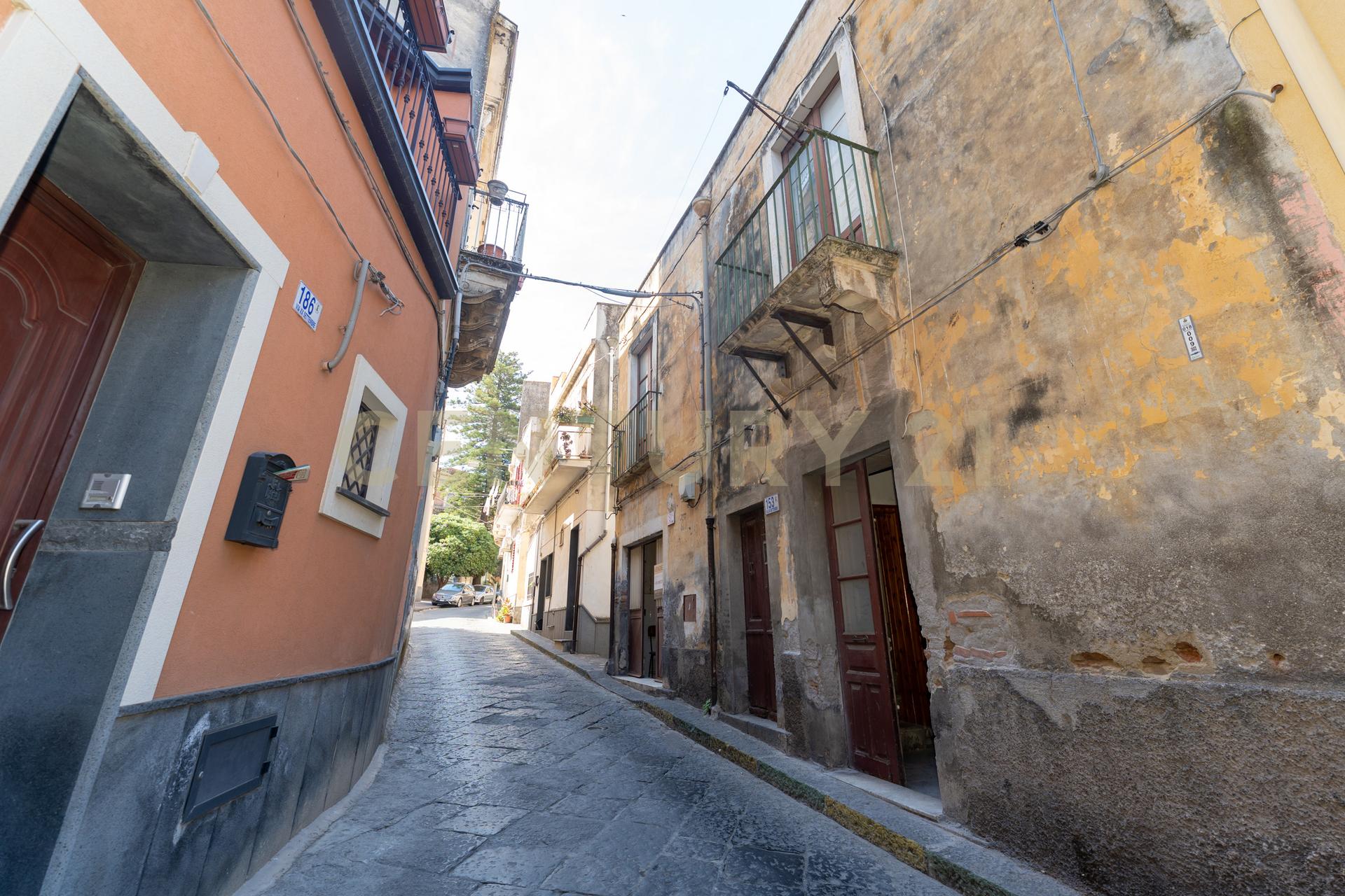 Casa indipendente in Via XX Settembre 153, Motta Sant'Anastasia