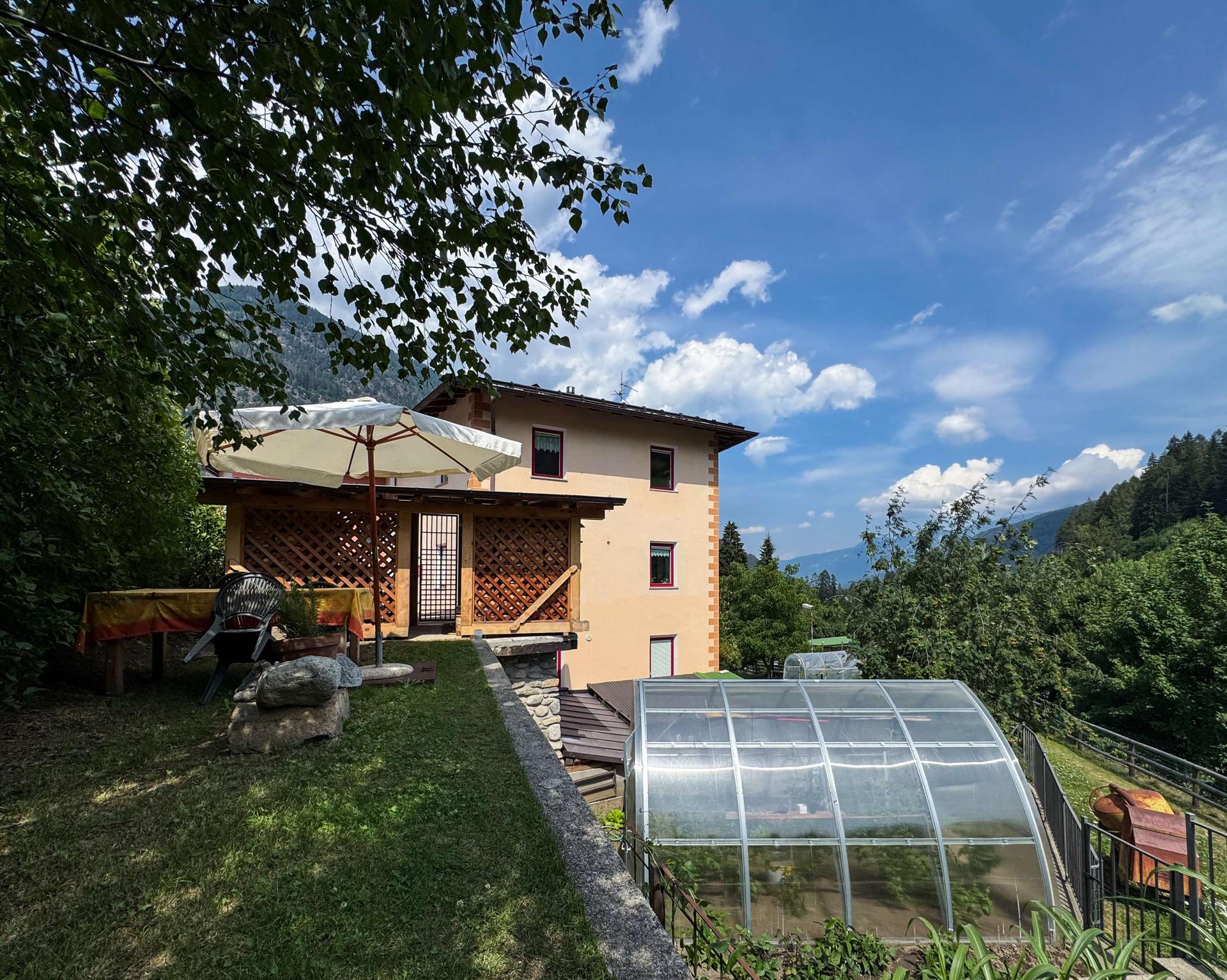 Appartamento in Via 3 Novembre 1, Ossana