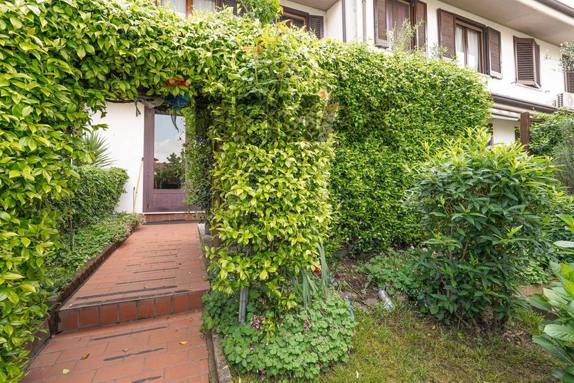 Villa a schiera in Via Sant'Innocenzo 27, Pozzuolo Martesana — foto 4 di 5