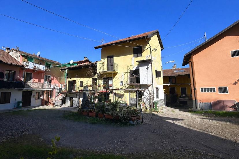 Casa indipendente in Vicolo Riva 4, Chiusa di San Michele — foto 3 di 5