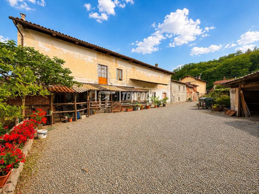 Casa indipendente in Via Cigliano, Maglione — foto 5 di 5