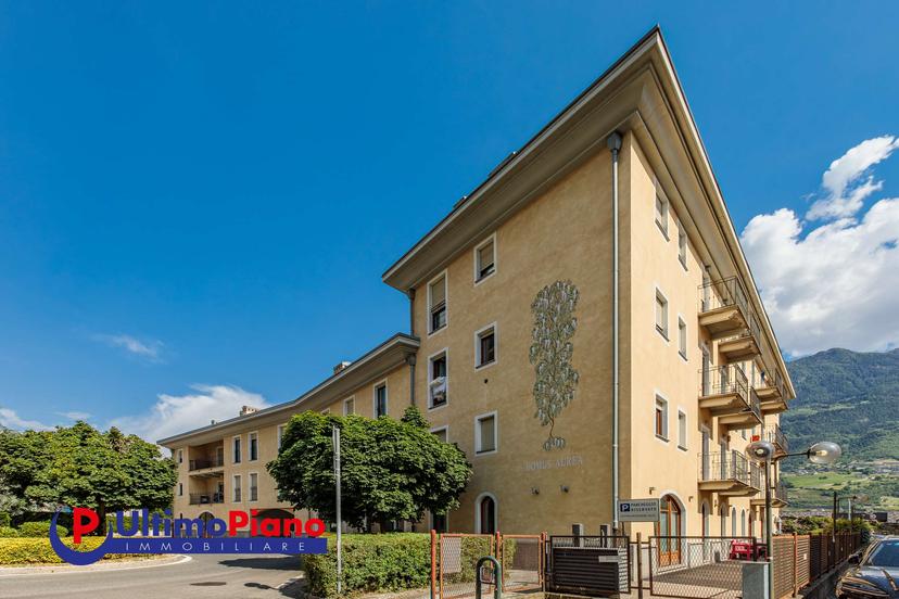 Appartamento in Rue Monseigneur Jean Joconde StéVenin 11, Aosta — foto 4 di 5