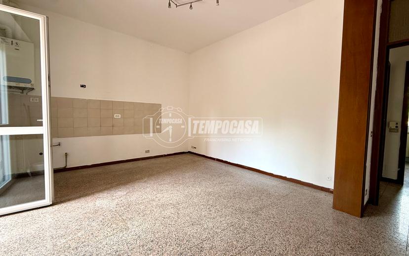 Bilocale in Via Pasubio 6, Cologno Monzese