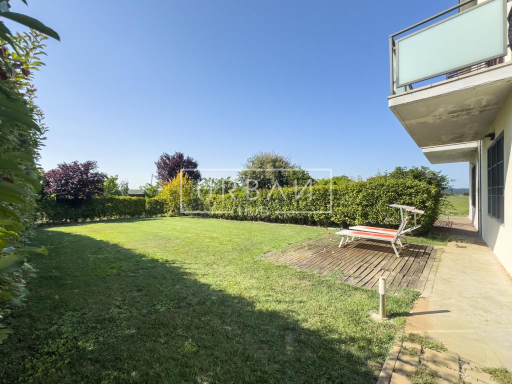 Porzione di villa in Via Minarda 9/C, Forlì
