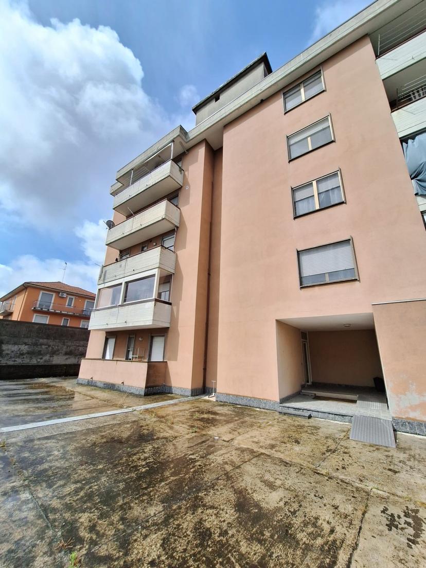 Quadrilocale in Via dei Glicini 18, Casale Monferrato — foto 2 di 5