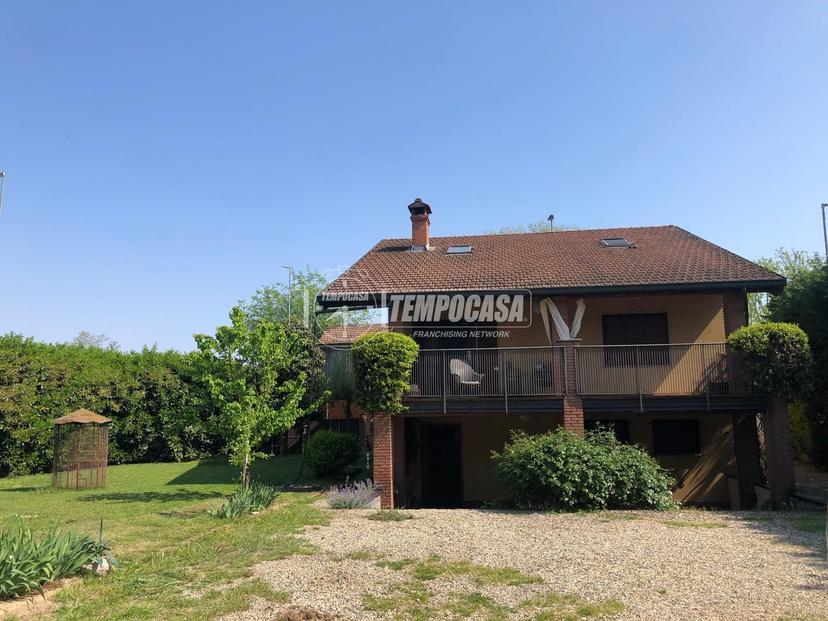 Casa indipendente in Via Cà Bassa, Madonna delle Bozzole 53, Garlasco — foto 3 di 5