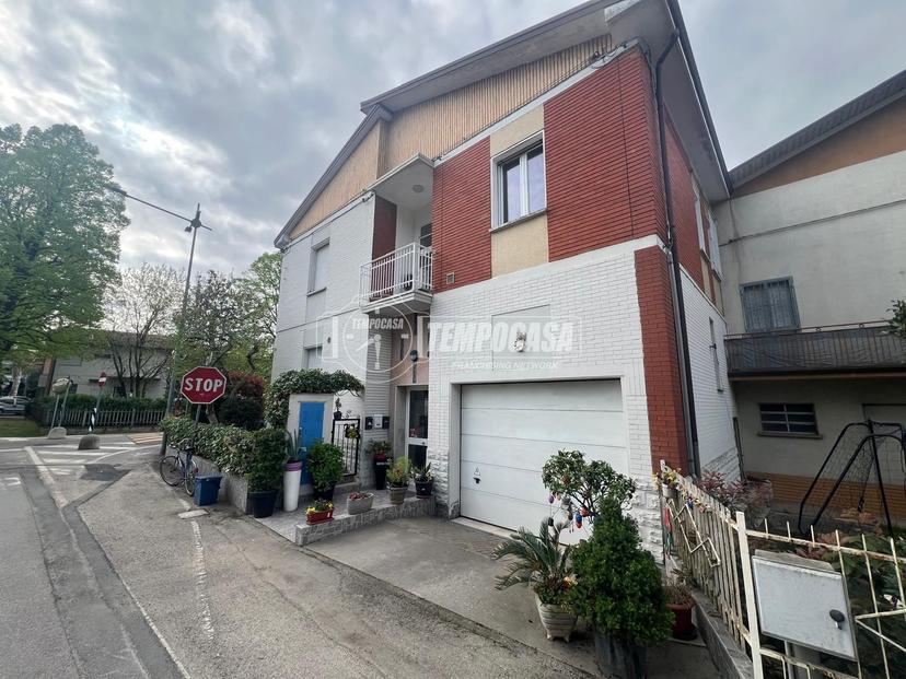 Trilocale in Via San Rocco 1, San Giovanni in Persiceto — foto 3 di 5
