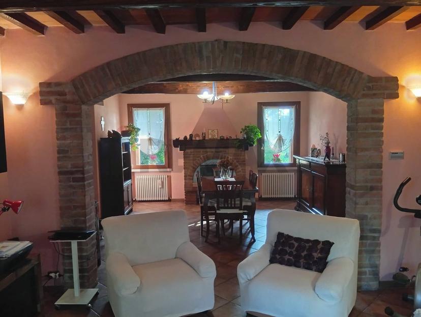 Villa, Ostiglia — foto 2 di 5