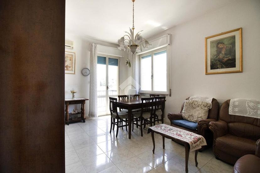 Quadrilocale in Via Europa 10, Porto San Giorgio — foto 2 di 5