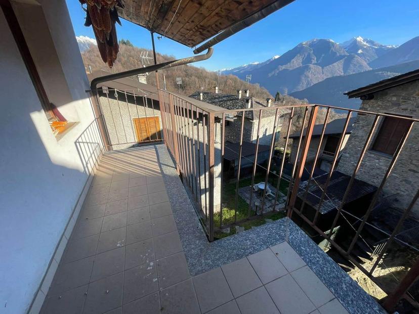 Casa indipendente in Frazione Cadelpicco, Civo — foto 3 di 5
