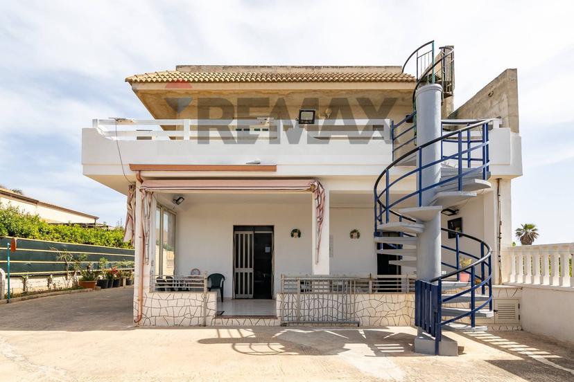 Villa in Via dei Fiordalisi 50, Ispica — foto 3 di 5