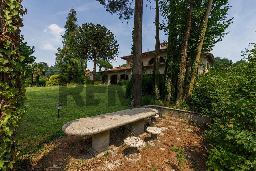 Villa in Via Bellingera 2, Gazzada Schianno — foto 4 di 5