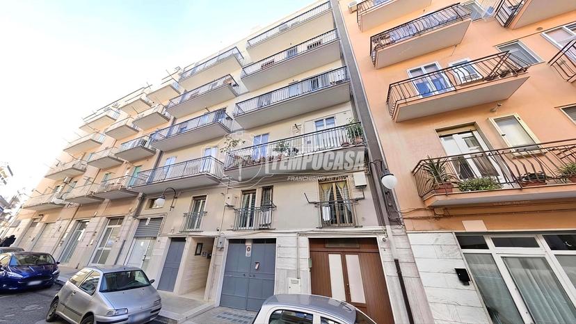 Bilocale in Via Pietro Nardone, Putignano