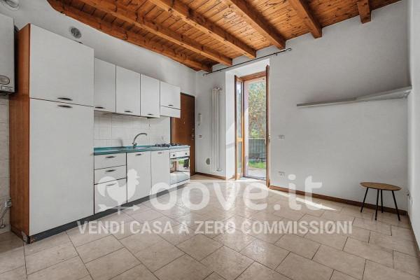 Bilocale in Via Valletto 38, Pontida