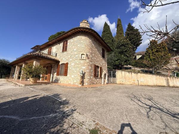 Villa in Via San Benedetto, Assisi — foto 2 di 5