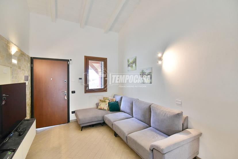 Villa in Via Privata Monsignor Giorgio Zunini, Oliveto Lario — foto 5 di 5