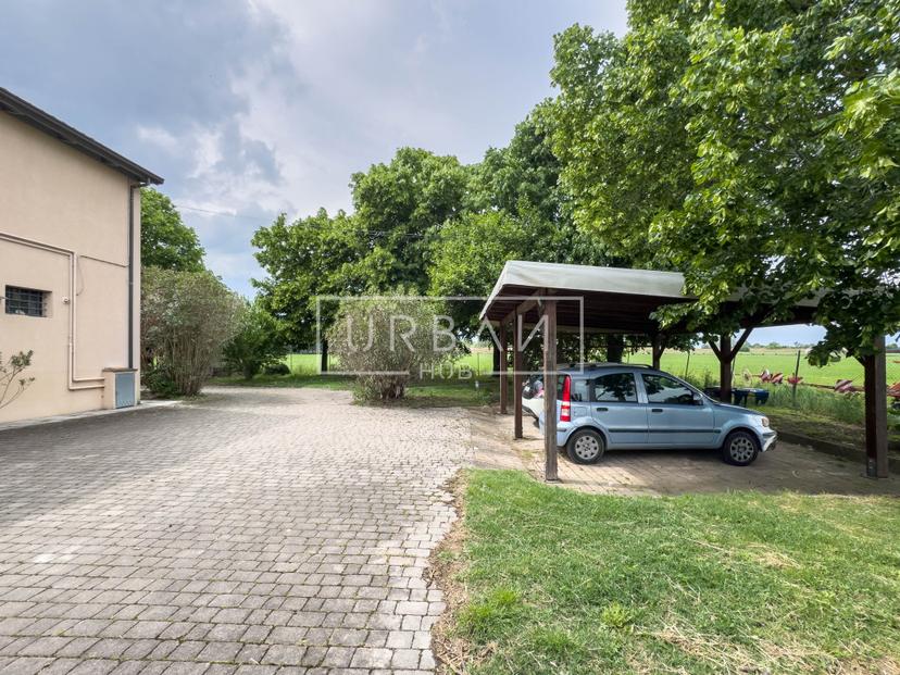 Casa indipendente in Via Lughese, Forlì — foto 2 di 5