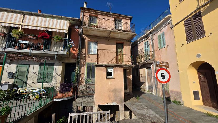 Rustico in Via XXI Aprile 2, Arnasco — foto 3 di 5