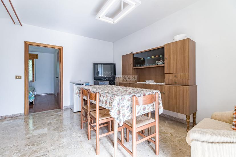 Trilocale in Via Montello, Montese