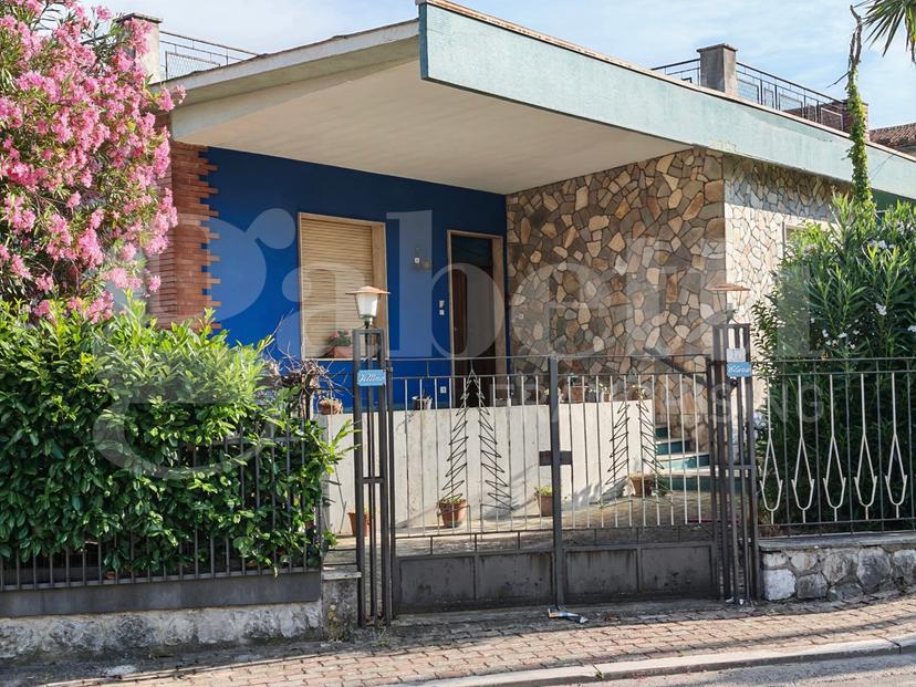 Villa in Corso Garibaldi Snc, San Salvatore Telesino — foto 3 di 5