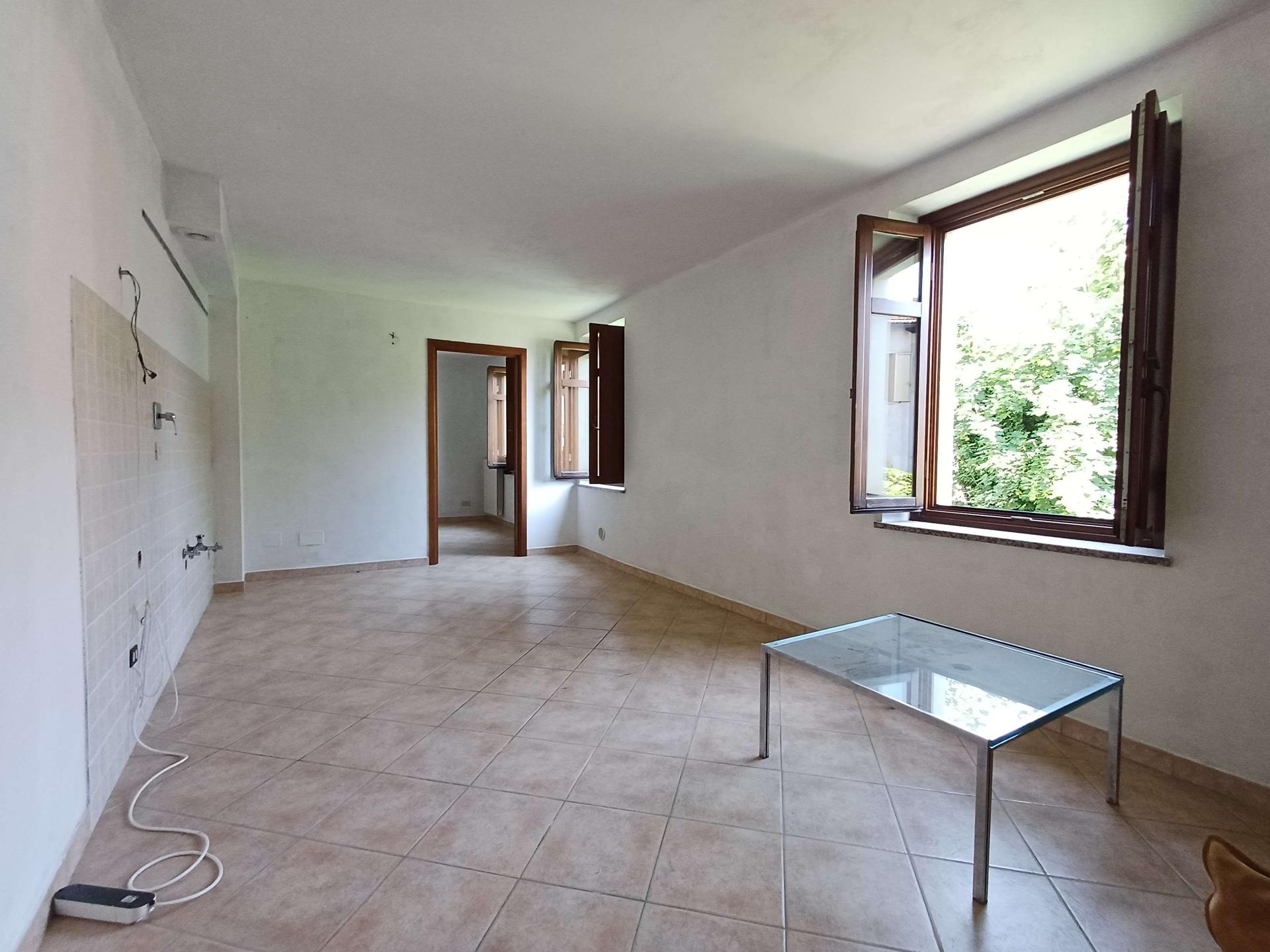 Trilocale in Via Diaz 15 B, Lanzo Torinese
