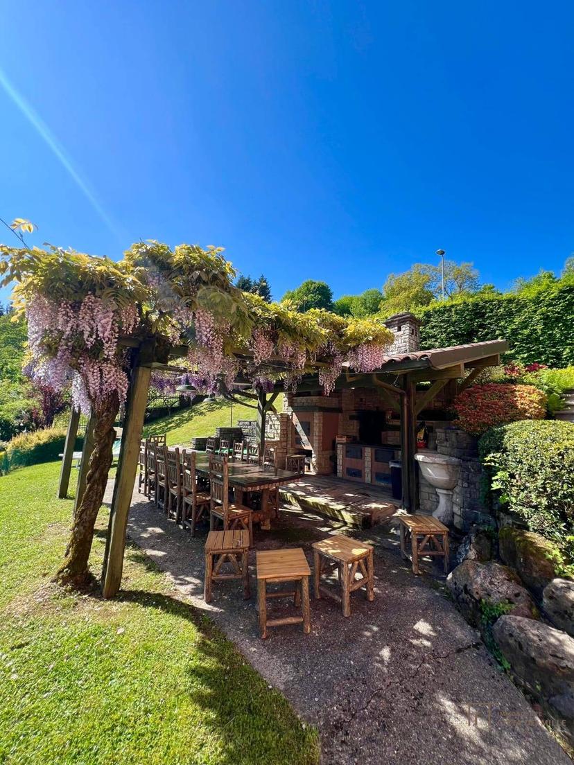 Villa in Via Miravalle, Leffe — foto 4 di 5