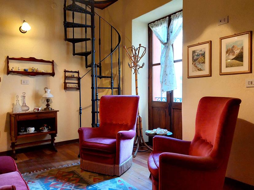 Casa indipendente in Via Pelazza  38-40, Ormea — foto 3 di 5