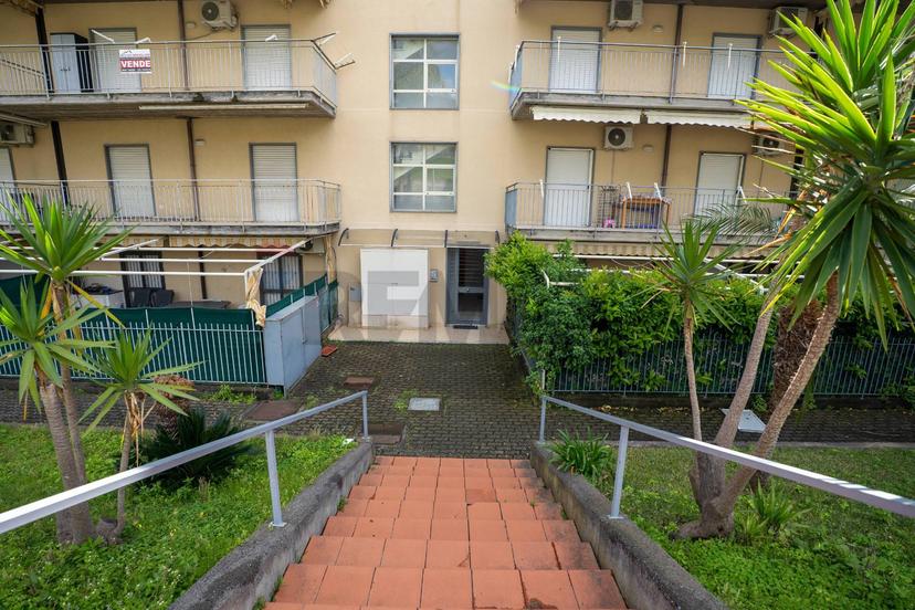 Trilocale in Via Piccolo Torrente Pagliara 20, Roccalumera — foto 4 di 5