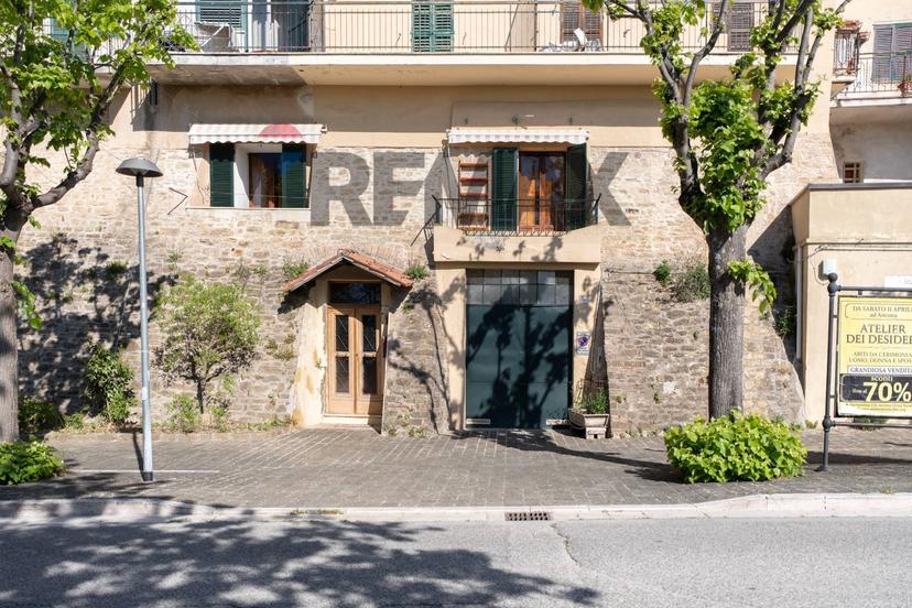Casa indipendente in Via Guglielmo Marconi 23, Maiolati Spontini — foto 4 di 5