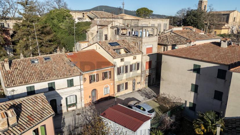 Casa indipendente in Via Enrico Iacomini 37, Camerano — foto 3 di 5