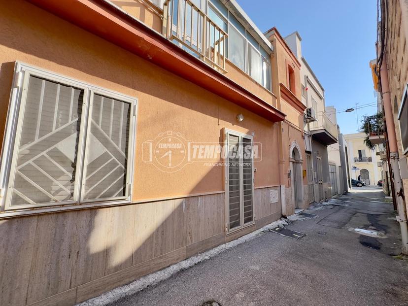 Casa indipendente in Via Borgini 9, Valenzano — foto 4 di 5