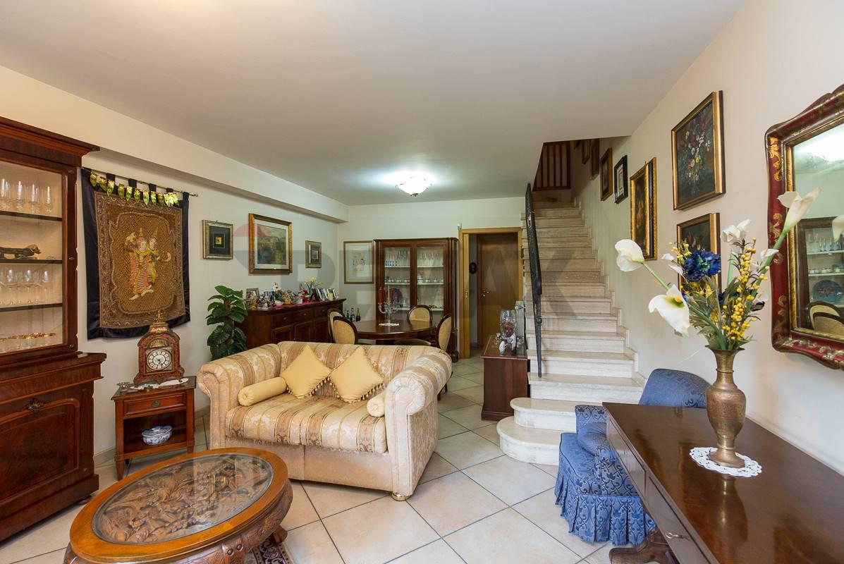 Villa a schiera in Via Pizzo Maugeri 2, Valverde