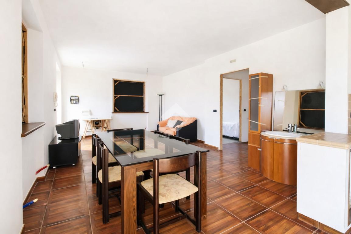Quadrilocale in Via Tevere 34, Monte Urano