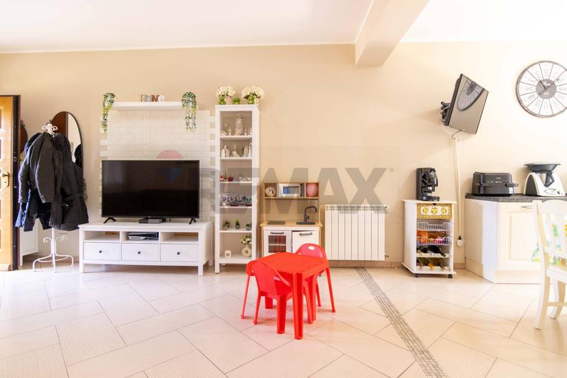 Appartamento in Via G. Spitaleri 3/a, San Pietro Clarenza — foto 2 di 5