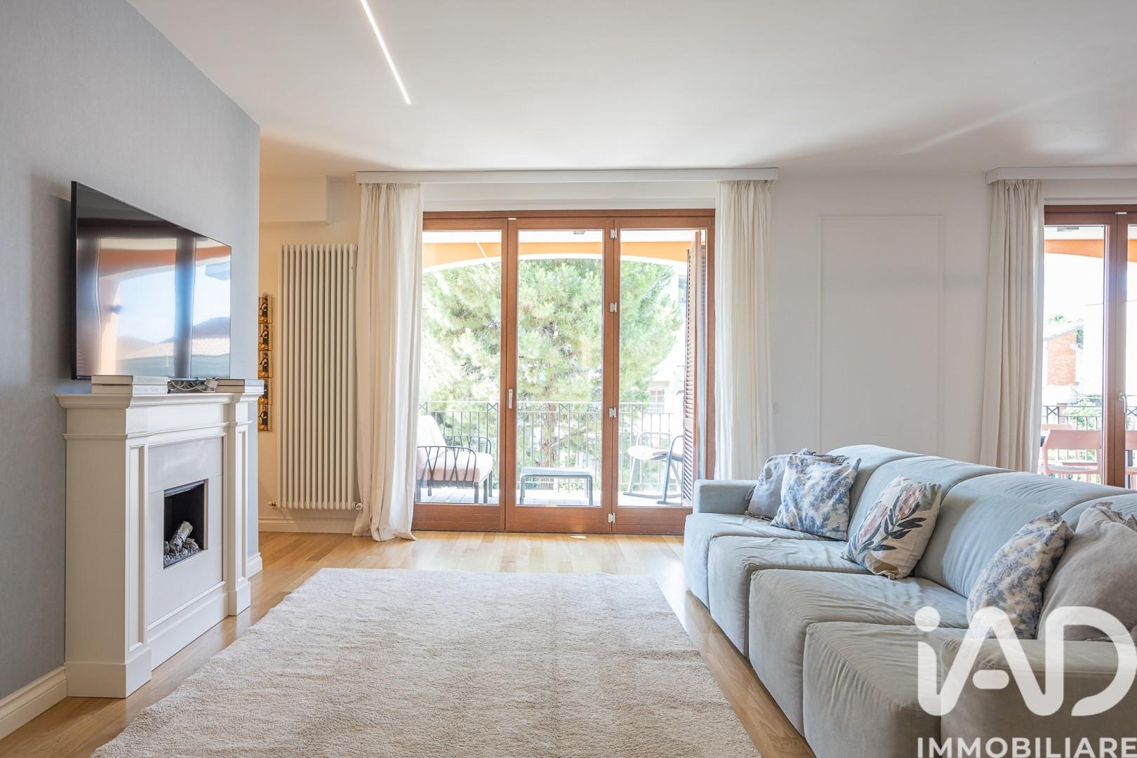 Appartamento in Viale Villa Eugenia 32, Civitanova Marche