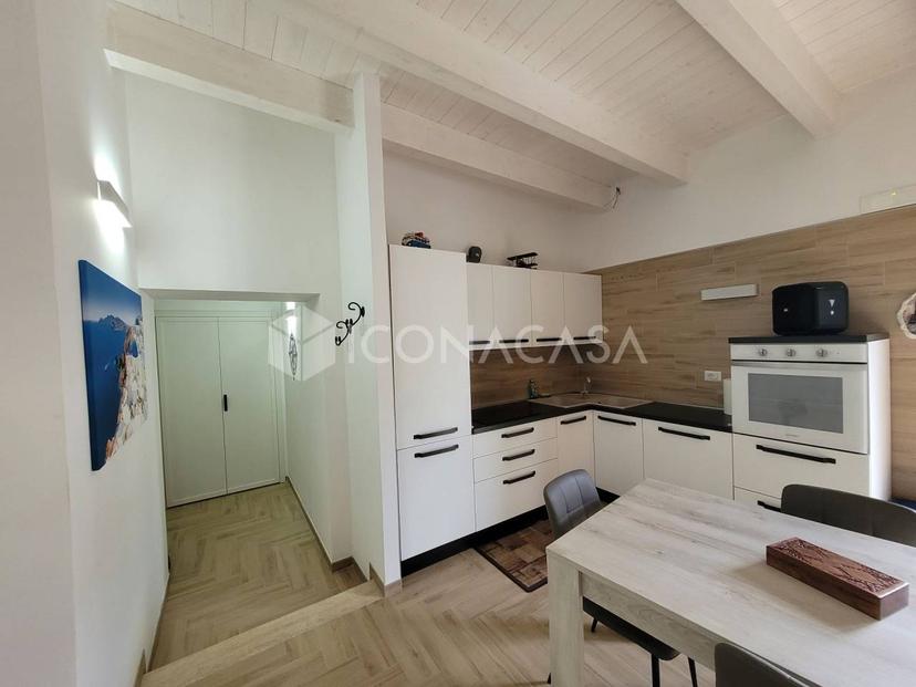 Bilocale in Via Ugo Foscolo 7, Vieste — foto 3 di 5