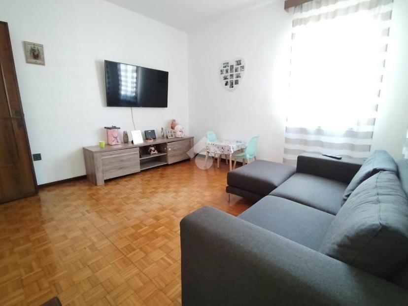 Casa indipendente in Via Fratelli Bandiera, Istrana — foto 2 di 5