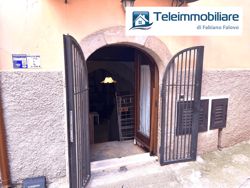 Loft in Via Santi Martiri 2, Terracina — foto 5 di 5