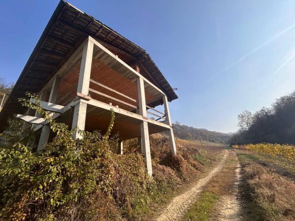 Villa a schiera in Via Naranzana, Trezzo Tinella