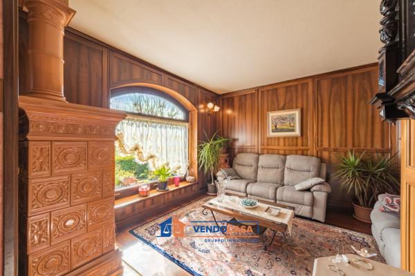 Villa in Strada Crosassa 6, Bra — foto 4 di 5