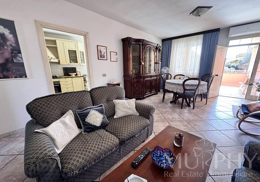 Quadrilocale in Via Regione Mongiardino, La Maddalena — foto 3 di 5