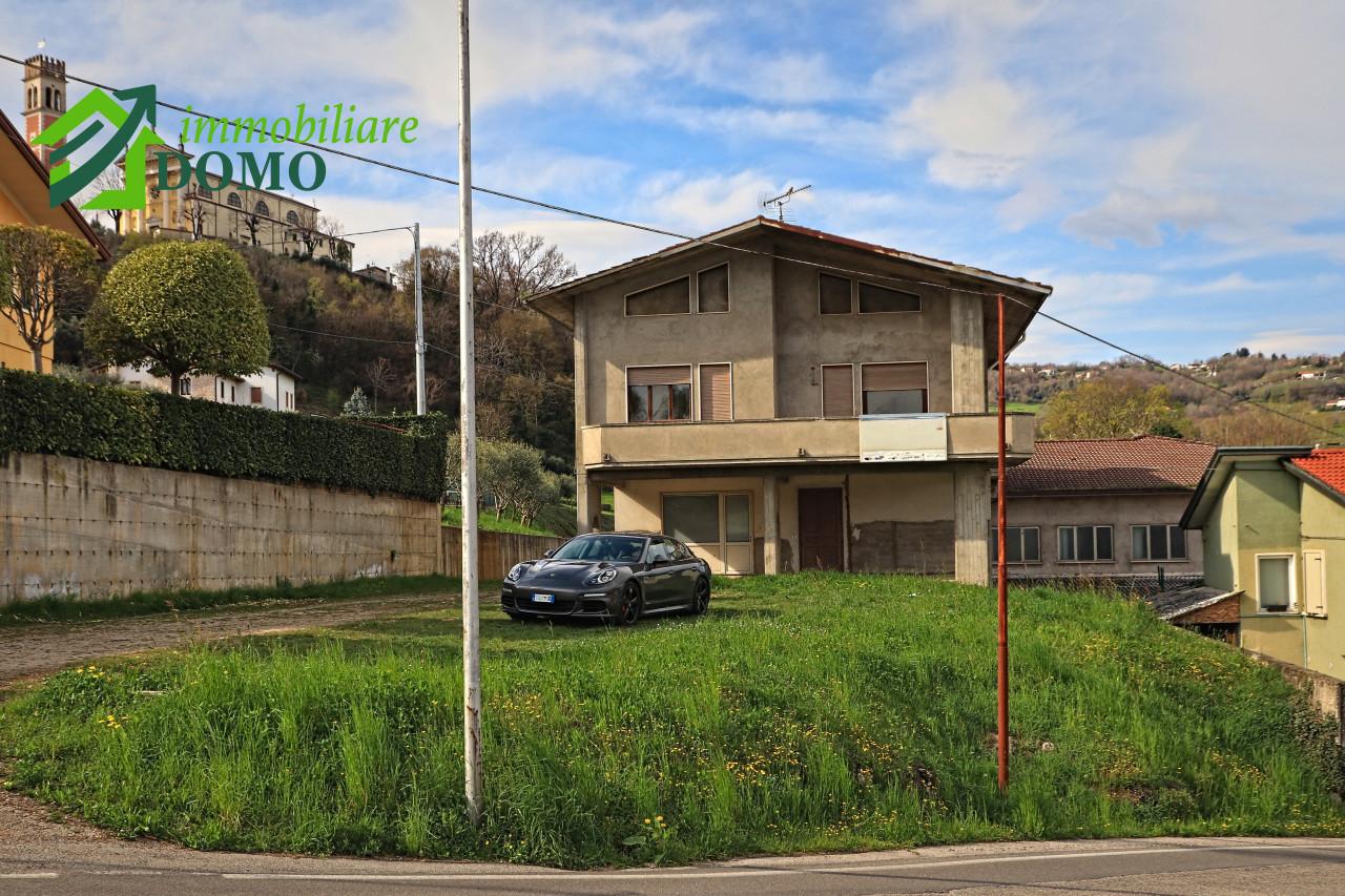 Casa indipendente in Via Lovara 56, Trissino