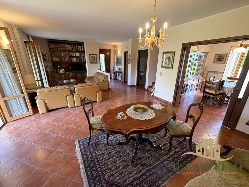 Villa a schiera in Via Santa Maria, Castiglione del Lago — foto 2 di 5
